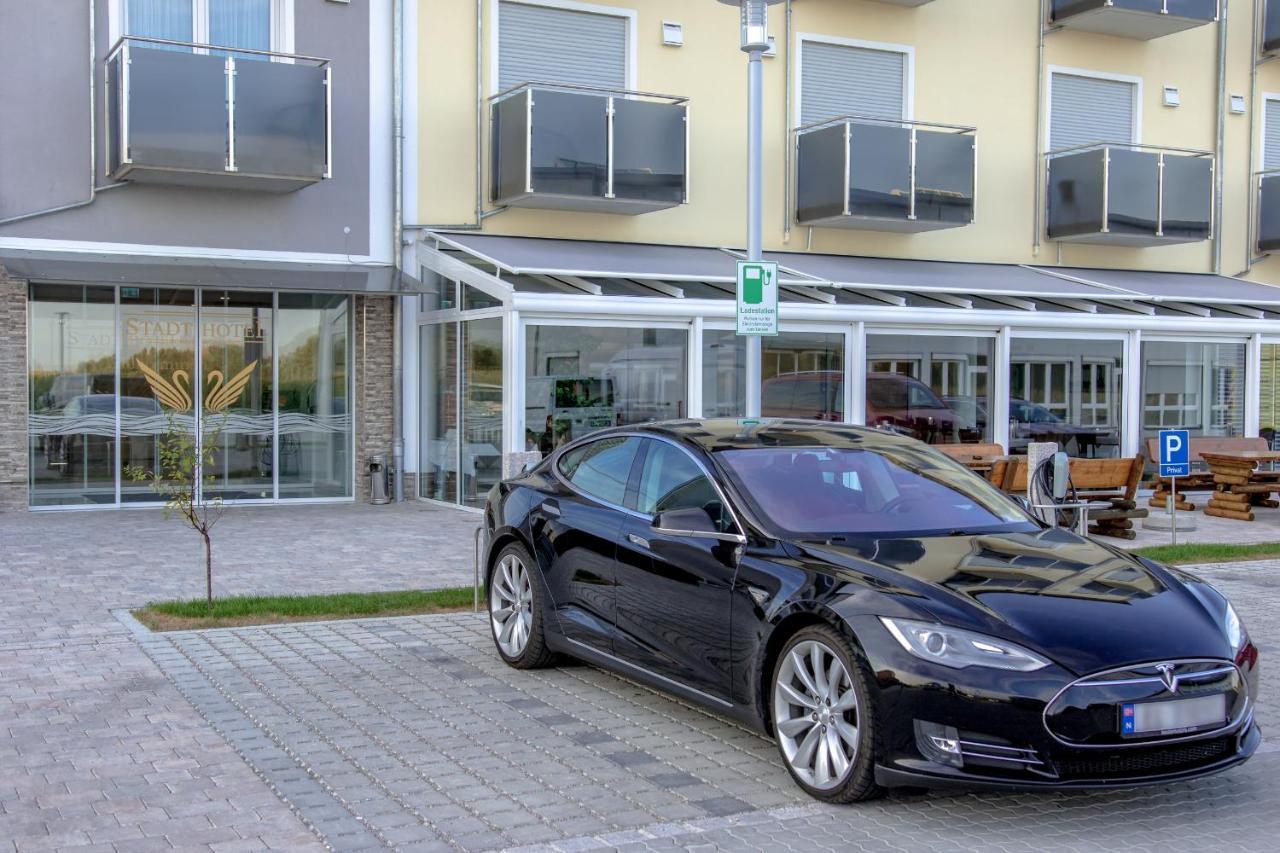 Stadthotel Donauwörth Exterior foto